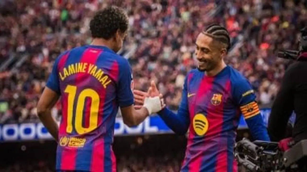 توهج لامين يامال يمنح برشلونة التقدم بهدفين أمام فياريال خلال الشوط الأول